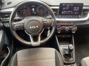 Kia Stonic 1.2 DPI 82 CV Concept   - Foto 13