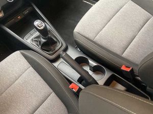 Kia Stonic 1.2 DPI 82 CV Concept   - Foto 18