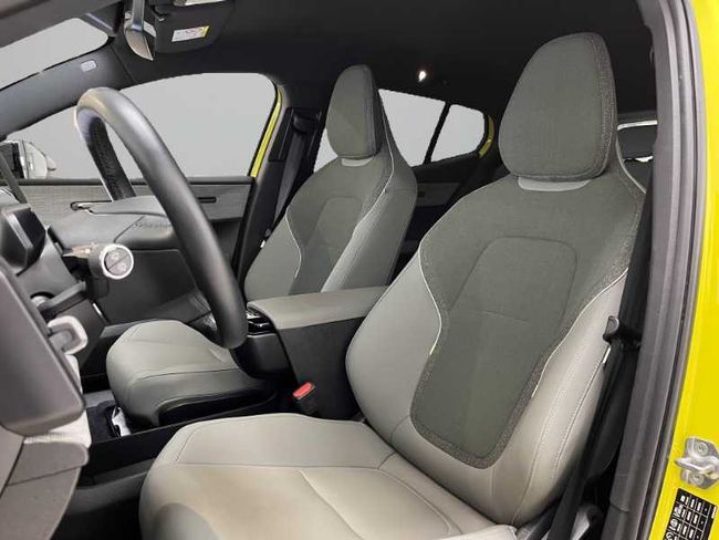 Volvo EX30 Plus, Single Motor Extended Range, Eléctrico   - Foto 16