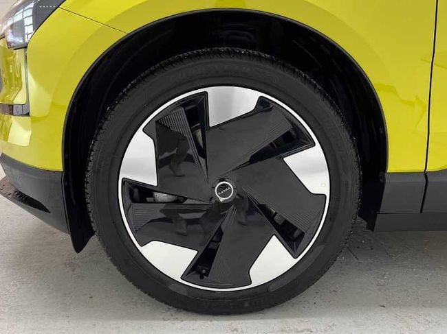 Volvo EX30 Plus, Single Motor Extended Range, Eléctrico   - Foto 11