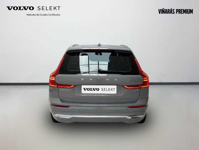 Volvo XC60 Recharge Plus, T6 e-AWD Híbrido enchufable, Eléctrico/Gasolina, Bright   - Foto 5