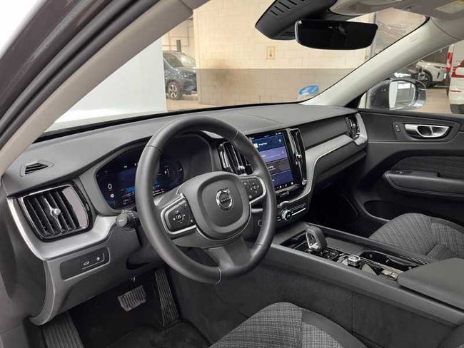 Volvo XC60 Recharge Core, T6 e-AWD Híbrido enchufable, Eléctrico/Gasolina, Bright   - Foto 12