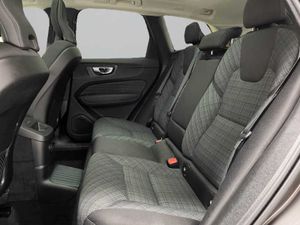 Volvo XC60 Recharge Core, T6 e-AWD Híbrido enchufable, Eléctrico/Gasolina, Bright   - Foto 9