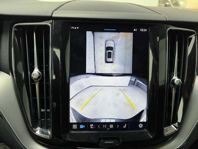 Volvo XC60 Recharge Core, T6 e-AWD Híbrido enchufable, Eléctrico/Gasolina, Bright   - Foto 16