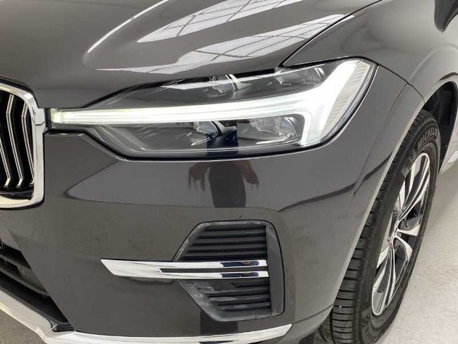 Volvo XC60 Recharge Core, T6 e-AWD Híbrido enchufable, Eléctrico/Gasolina, Bright   - Foto 11