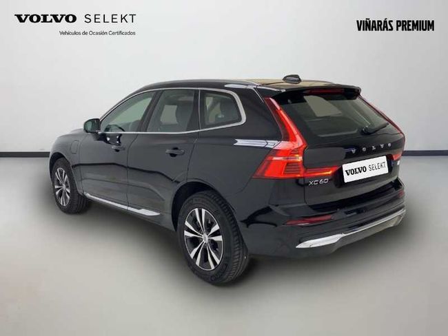 Volvo XC60 Recharge Core, T6 e-AWD Híbrido enchufable, Eléctrico/Gasolina, Bright   - Foto 3