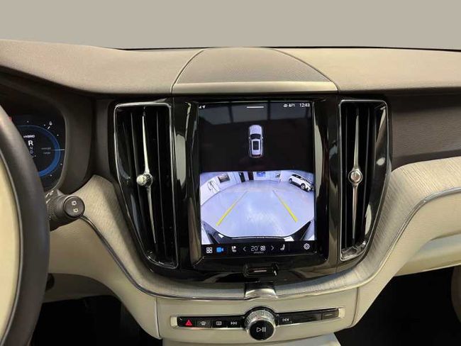 Volvo XC60 Recharge Core, T6 e-AWD Híbrido enchufable, Eléctrico/Gasolina, Bright   - Foto 15