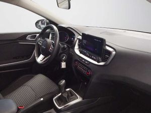 Kia XCeed Nuevo  1.0 T-Gdi 100 CV Drive   - Foto 9