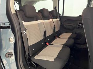 Citroën Berlingo Nueva  Talla M BlueHDi 130 S&S EAT8 MAX M1 7 Plazas   - Foto 20