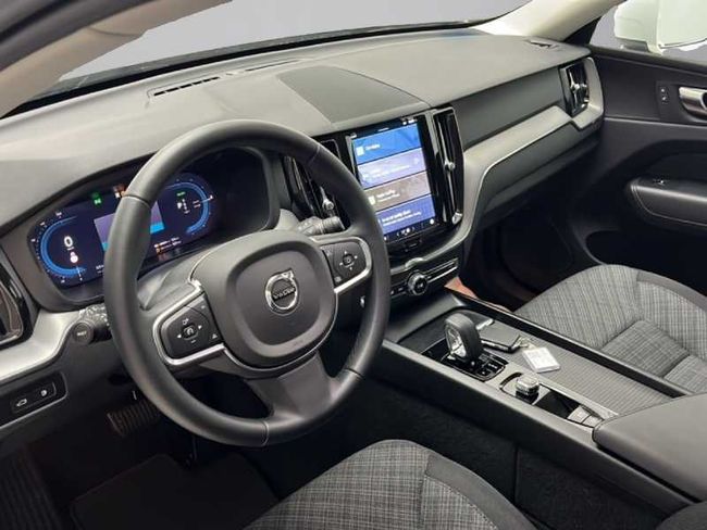 Volvo XC60 Recharge Core, T6 AWD Híbrido enchufable, Eléctrico/Gasolina, Bright   - Foto 9