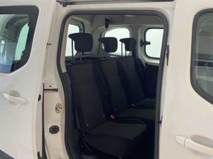 Peugeot Rifter Active BlueHDi 100 S&S Manual 6 Vel Mixto   - Foto 17