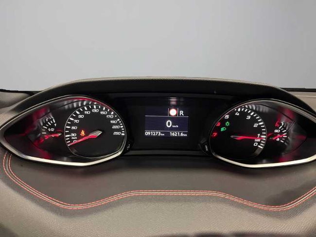 Peugeot 308 1.2 PureTech S&S GT Line EAT8 130   - Foto 16