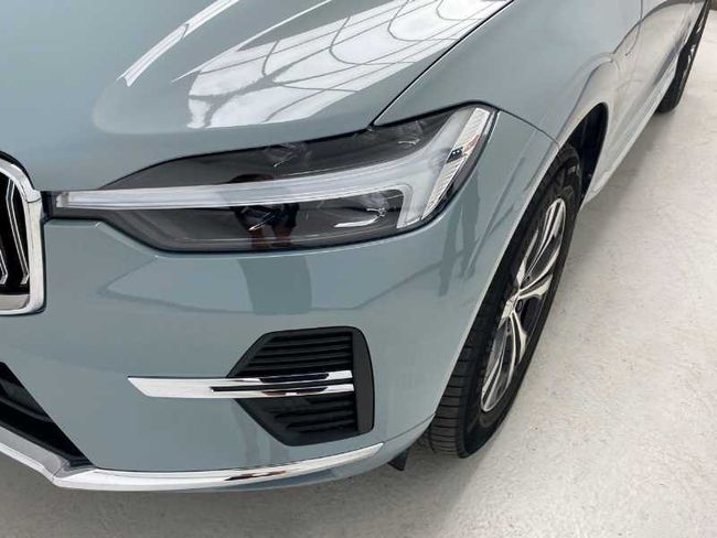 Volvo XC60 Recharge Core, T6 AWD Híbrido enchufable, Eléctrico/Gasolina, Bright   - Foto 38