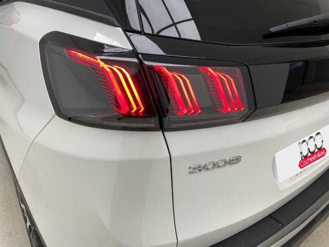 Peugeot 3008 NSUV  Allure Pack Gasolina 130 S&S 6 Vel. MAN   - Foto 21