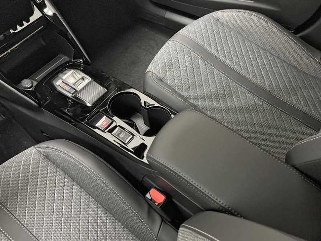 Peugeot 3008 Hybrid NSUV 2008 Allure Hybrid 145 eDCS6   - Foto 16