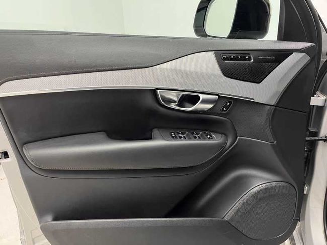 Volvo XC90 Plus, T8 AWD Híbrido enchufable, Eléctrico/Gasolina, Dark, 7 Plazas   - Foto 20
