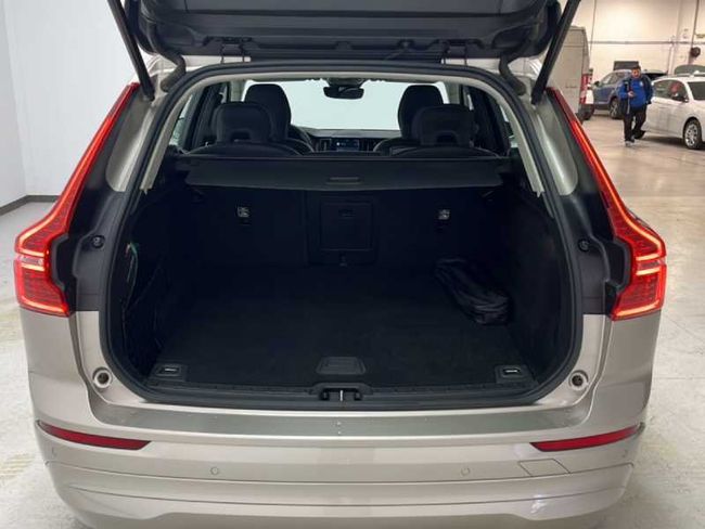 Volvo XC60 B4 (D) Core Auto   - Foto 12