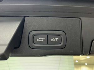 Volvo XC60 B4 (D) Core Auto   - Foto 21