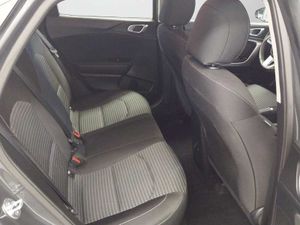 Kia XCeed Nuevo  1.0 T-Gdi 100 CV Drive   - Foto 11