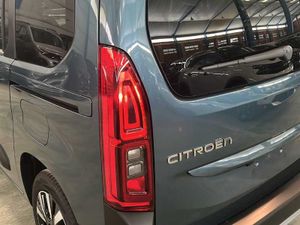 Citroën Berlingo Nueva  Talla M BlueHDi 130 S&S EAT8 MAX M1   - Foto 21