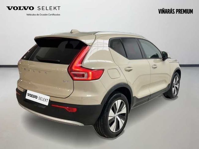 Volvo XC40 Core, B3 Mild hybrid, Gasolina   - Foto 8