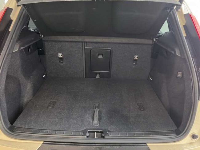 Volvo XC40 Core, B3 Mild hybrid, Gasolina   - Foto 9