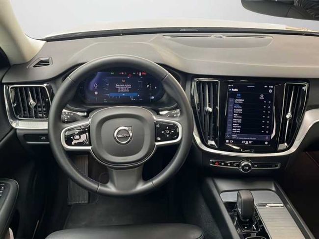 Volvo V60 Plus, B4 Mild hybrid, Gasolina, Dark   - Foto 13