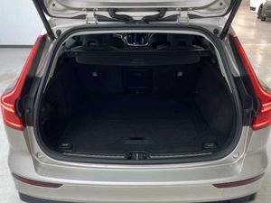 Volvo V60 Plus, B4 Mild hybrid, Gasolina, Dark   - Foto 12