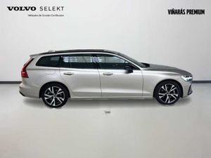 Volvo V60 Plus, B4 Mild hybrid, Gasolina, Dark   - Foto 6