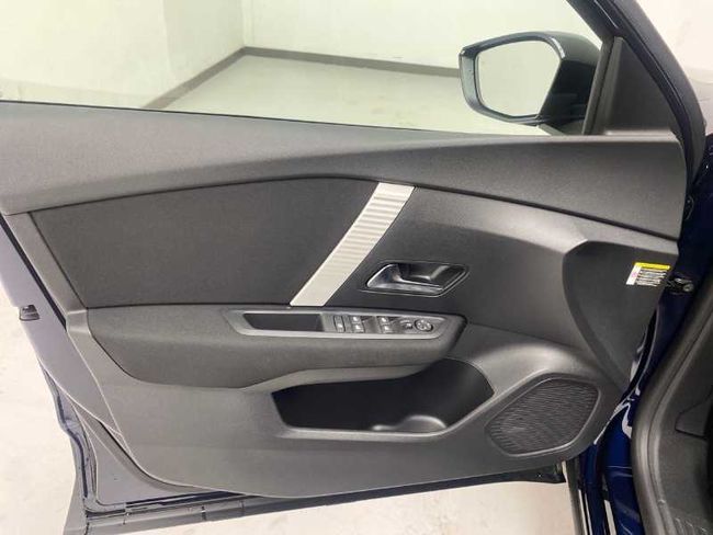 Citroën C4 Nuevo  Hybrid 145 ë-DSC6 BUSINESS EDITION   - Foto 17