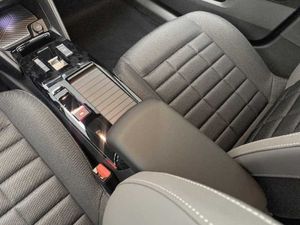 Citroën C4 Nuevo  Hybrid 145 ë-DSC6 BUSINESS EDITION   - Foto 14