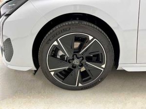 Peugeot 308 5p First Edition Eléctrico 156 (115 Kw)   - Foto 15