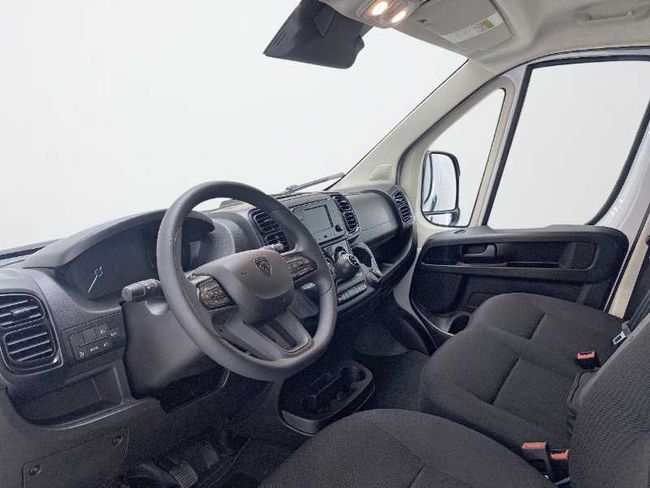 Peugeot Boxer Furgón L2H2 3.5T  Diesel 140 CV Manual     - Foto 17