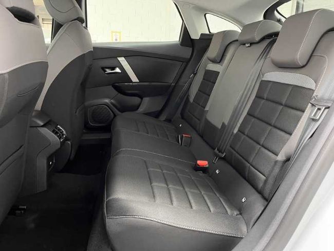 Citroën C4 Nuevo  Hybrid 145 ë-DSC6 BUSINESS EDITION   - Foto 18