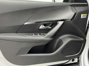 Peugeot 2008 NSUV  Allure Hybrid 145 eDCS6     - Foto 14