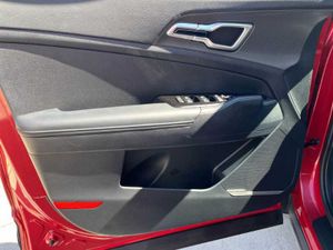 Kia Sportage Nuevo  1.6 T-GDi HEV 215CV Drive 4X2    - Foto 10