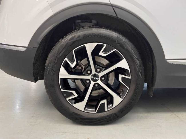 Kia Sportage 1.6 T-GDi MHEV 118kW (160CV) Drive 17