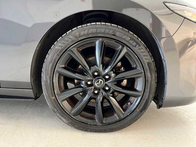 Mazda 3 (2022) E-SKYACTIV G 2,0 122 CV HOMURA Auto   - Foto 9