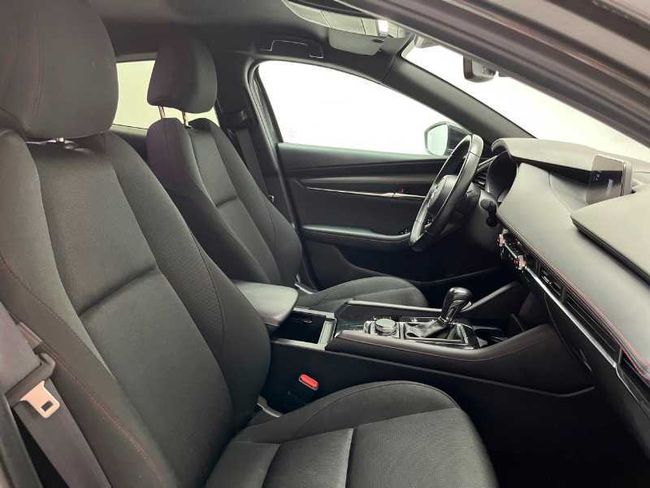 Mazda 3 (2022) E-SKYACTIV G 2,0 122 CV HOMURA Auto   - Foto 41