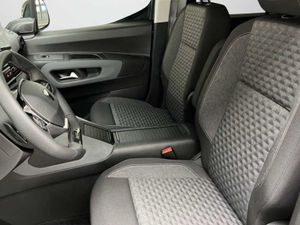 Peugeot Rifter GT BlueHDi 130 S&S EAT8 Standard M1   - Foto 10