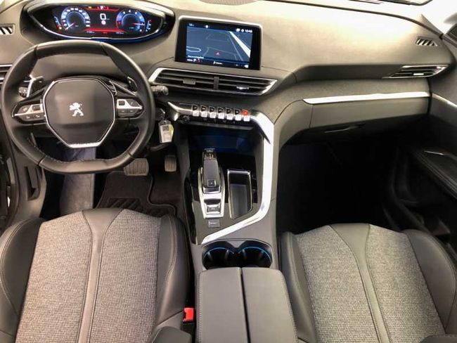 Peugeot 5008 SUV  Allure Gasolina 130 S&S EAT8   - Foto 17