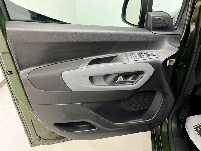 Peugeot Rifter GT BlueHDi 130 S&S EAT8 Standard M1   - Foto 18