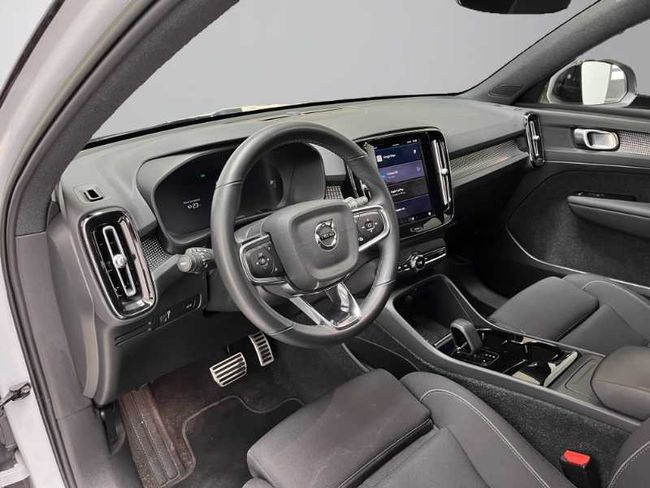 Volvo XC40 Pure Electric Plus Auto 69 Kwh   - Foto 17