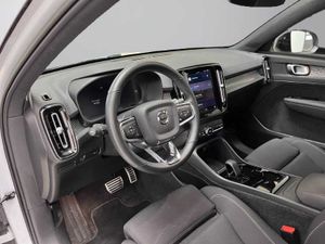 Volvo XC40 Pure Electric Plus Auto 69 Kwh   - Foto 17