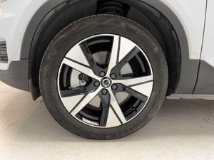 Volvo XC40 Pure Electric Plus Auto 69 Kwh   - Foto 12