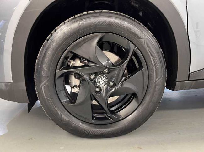 Alfa Romeo Junior AR  HIBRIDA 100KW 136CV 1,2 VGT   - Foto 17