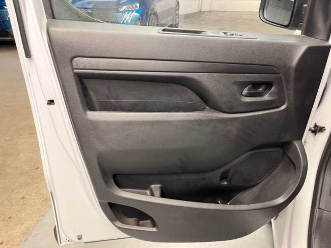 Citroën Jumpy e-Jumpy Furgn  Eléctrico 100Kw batería 75Kwh Talla M Standard   - Foto 14