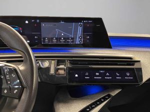 Peugeot e-3008 Nuevo E-3008 GT Eléctrico 210 (157 kW)     - Foto 11