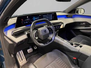 Peugeot e-3008 Nuevo E-3008 GT Eléctrico 210 (157 kW)     - Foto 17