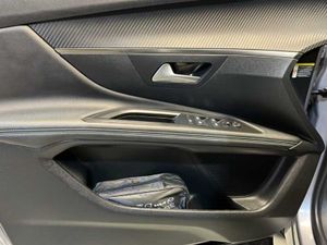 Peugeot 3008 NSUV  Allure Pack PLUG-IN HYBRID 180 e-EAT8   - Foto 21